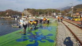 창원시 진해바다 70리길 중 행암기찻길 환경정비