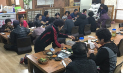 진주 상대동 사철식당 사랑의 식사 제공