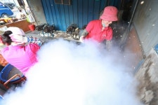 의령 신반시장서 추억의 뻥이요