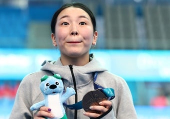 다이빙 김수지 동메달 획득…개최국 노메달 부담 덜어