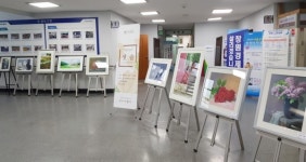 아름다운 수채화 꽃향기, 창원 성산구청서 느껴요