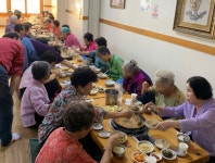 양산 하북면 불광사 어르신에게 식사 대접
