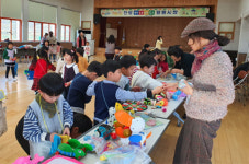 함양 천령유치원 아나바다 알뜰 시장 개최