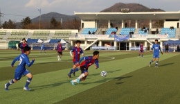 전국 각지 고등·대학 축구팀 산청서 담금질