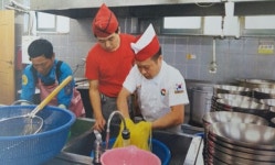 창원 의창구 중동에 위치한 수타맛집 박영수손짜장 박영수 대표