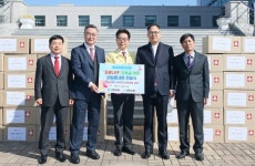 사천·삼한교회, 코로나19 위기극복 생필품 세트 기탁