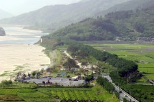 지친 심신 치유할 경남 자연 속 힐링 캠핑