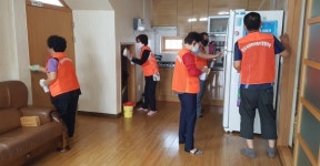 진주 성북동 지사협 경로당 방역소독 활동