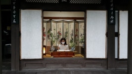 창원의집 꽃피는 고택 포토존 조성