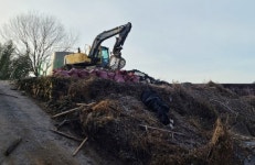 하동 건호환경, 화재 주택 건설폐기물 처리 지원