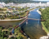 의령구름다리 새롭게 단장하고 새 불빛 밝힌다