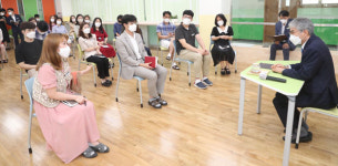 박종훈 교육감, 김해율산초 방문…전면등교 상황 점검