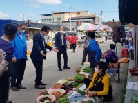 서춘수 함양군수 추석맞이 안의시장·약초시장 방문