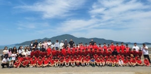 보물섬 남해FC 학생·학부모 초양마을 정화활동