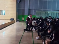 창원시 찾아가는 진로뮤지컬 어쩌다 학생 공연