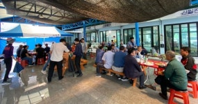 남해 지족공설시장, 주말 먹거리 장터 운영