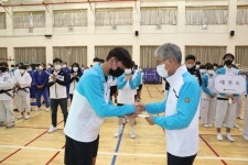 박종훈 교육감, 전국체전 출전 앞둔 경남체고 격려
