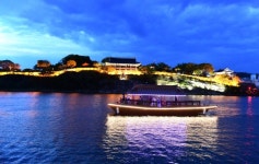남강 유람선 김시민호 머무는 야간관광 기여