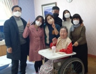 합천군립노인전문요양원 가족면회실 더머뭄 운영