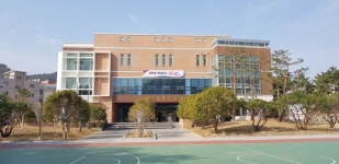 창원 동부도서관 길 위의 인문학 공모사업 선정