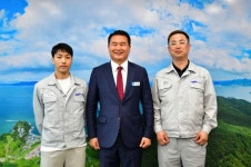 거제시, 국제 장애인 기능올림픽대회 우승자 격려