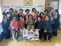 진주 신안동 경로당 어르신 시계는 거꾸로 간다