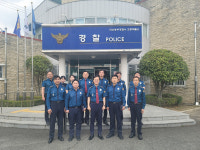 경남경찰청장, 마산 오동파출소 야간 주거침입 절도범 검거 표창 수여