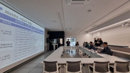 김명주 경제부지사, 동부권 창업거점 운영현황 현장 점검