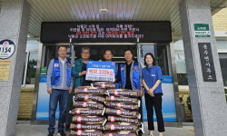 합천라이온스클럽 정종락 회장, 용주면에 백미 330kg 기탁