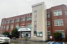 故 정상진 前 안의면장 장남 안의면장학회에 장학금 100만원 기탁