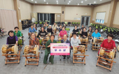 양산 웅상노인복지관 사물놀이팀 평생학습동아리 경연대회 우수