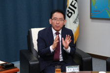 (창간14주년)부산진해경제자유구역청