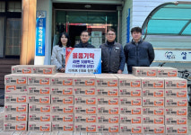 진주 성북동 더마트 연말맞아 이웃사랑 물품 기탁