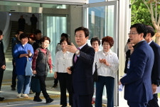 진주시, 실크산업 재도약 진주실크박물관 준공