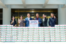 (주)아라리농산, 통영시에 사랑의 김치  500박스 기탁