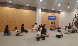 창원시진해가족센터 온가족 힐링요가 운영