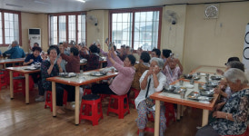 삼화인터내셔날 이균희 회장, 진주 망경경로당 간식 기부