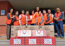 산청 아동위원협의회 취약계층 아동 위문품 전달