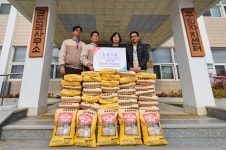 서원유통 탑마트 진주금산점·세명건설 백미 기탁