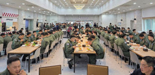(주)풀무원푸드앤컬처공군제3훈련비행단웅비식당 | 3훈비, 공군 최초 간부식당 민간위탁 운영