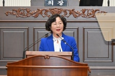 신서경 진주시의원 자유시장 누수·화장실 문제 개선 촉구