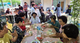 진주 가좌3주공 아파트 입주민과 함께하는 행복한 점심 식사