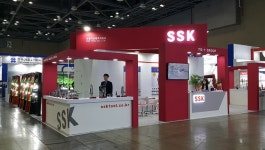 [SIMTOS 2018] 신세기산업, 고정밀도로 쾌적한 절삭이 가능한 밀링척 전시