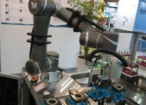 [2018 로보월드] 이레테크, 비전 내장형 협동로봇 ‘TM 시리즈 선보여