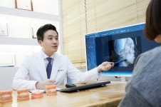“돌출입 치료 방법은?...선돌출급속교정 등 방법 다양”
