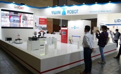 [2019 로보월드] 유진로봇, 자율주행 물류로봇 ‘고카트’ 선보여