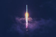 누리호, 고도 700km 정상비행 성공…위성 궤도 안착은 못해