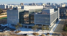 기초과학연구원, 카이스트/포스텍 캠퍼스 준공