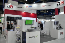 [AW 2024] 다래비젼, 산업 자동화 위한 뮤트론 렌즈 선보여 눈길