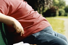 [비만예방의날 ①] 하루 5시간 넘게 앉아있는 남성 노인 비만위험 1.5배